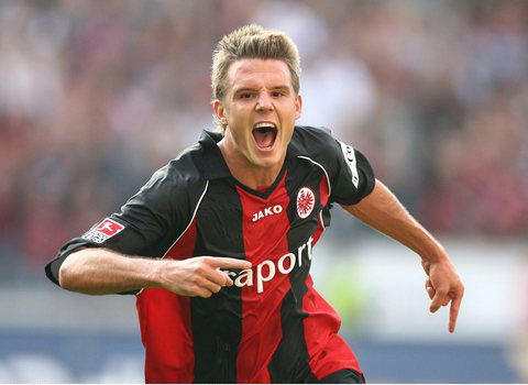 捍卫主场优 捍卫主场优